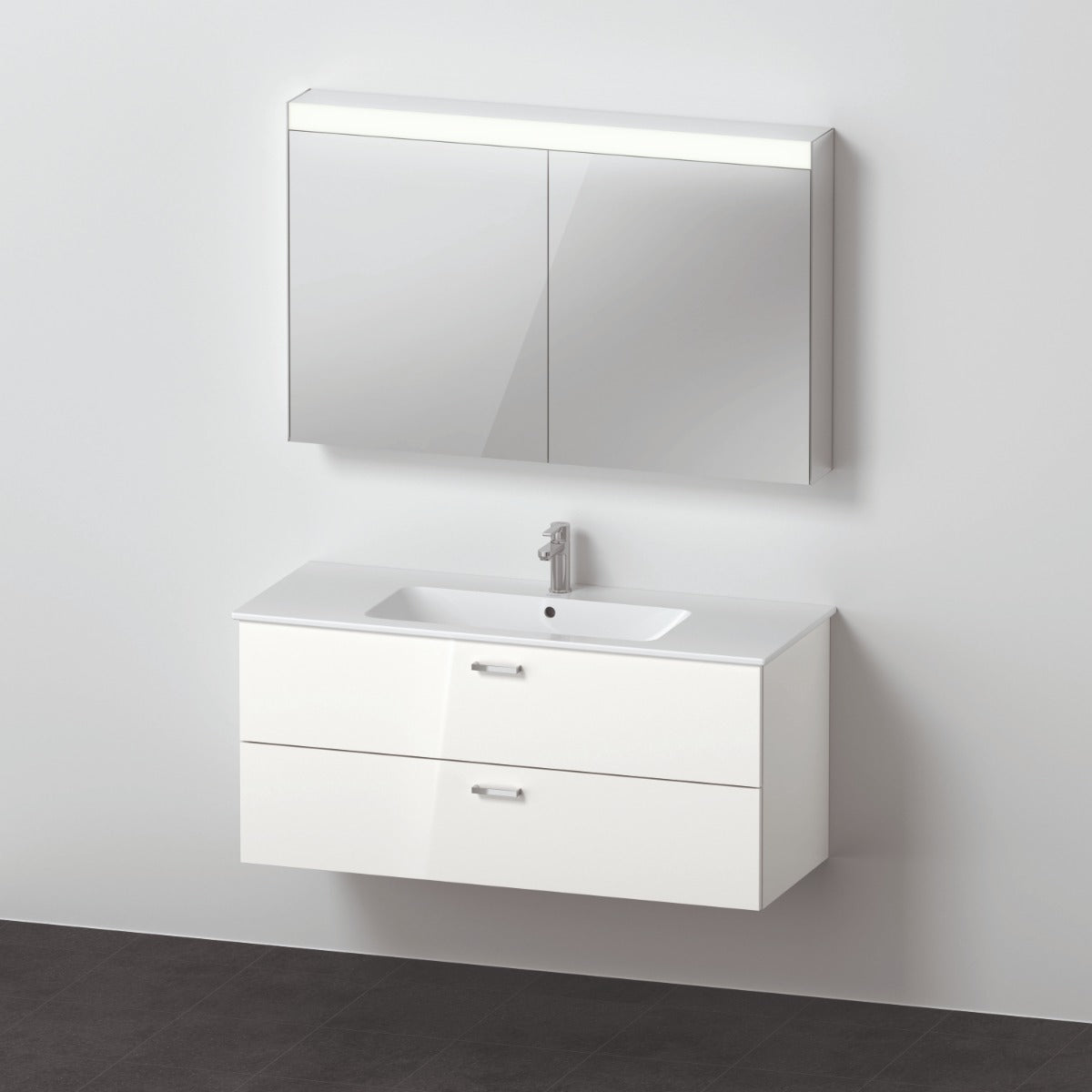 Duravit XBase Waschtisch und Unterbau mit Spiegelschrank