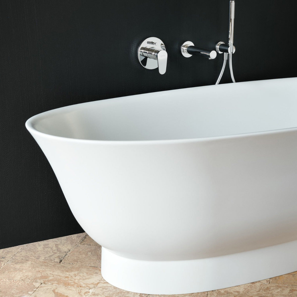 Laufen New Classic freistehende Badewanne aus Mineralguss