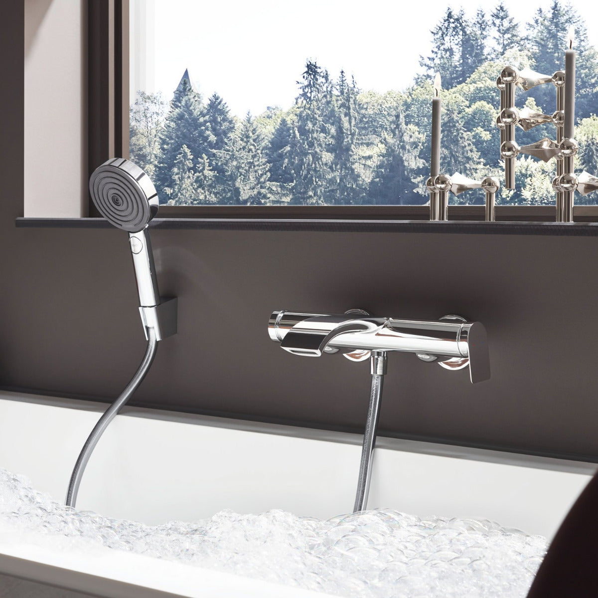 Hansgrohe Vivenis Wannenmischer Aufputz mit Wanneneinlauf