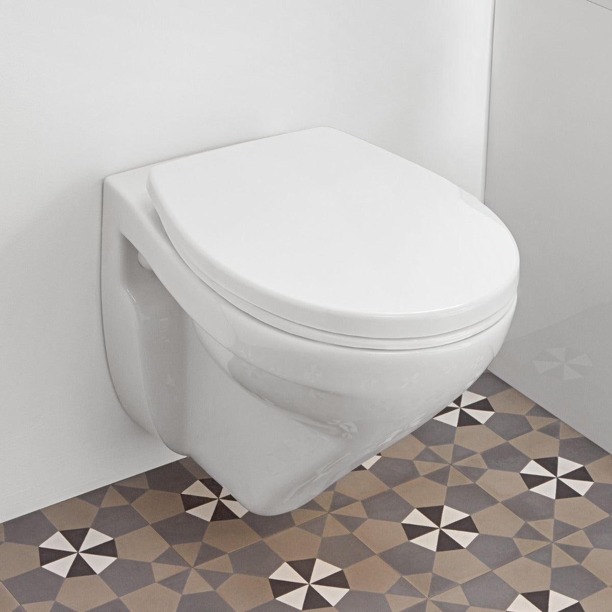 Villeroy & Boch O.Novo Wand-WC Tiefspüler spülrandlos mit Deckel